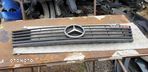 mercedes vito w638 atrapa grill emblemat a6388880415 - 1