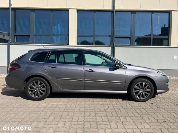 Renault Laguna 2.0 dCi Bose Edition - 9