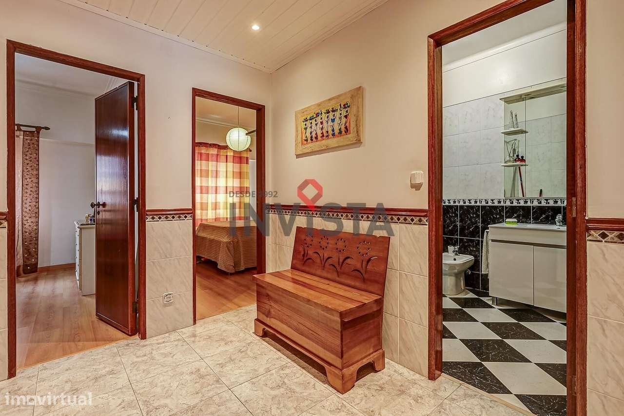 Apartamento T2 pronto a habitar-9