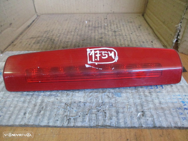 Farol Tras STOP1754 OPEL ZAFIRA B 2005 MALA - 1