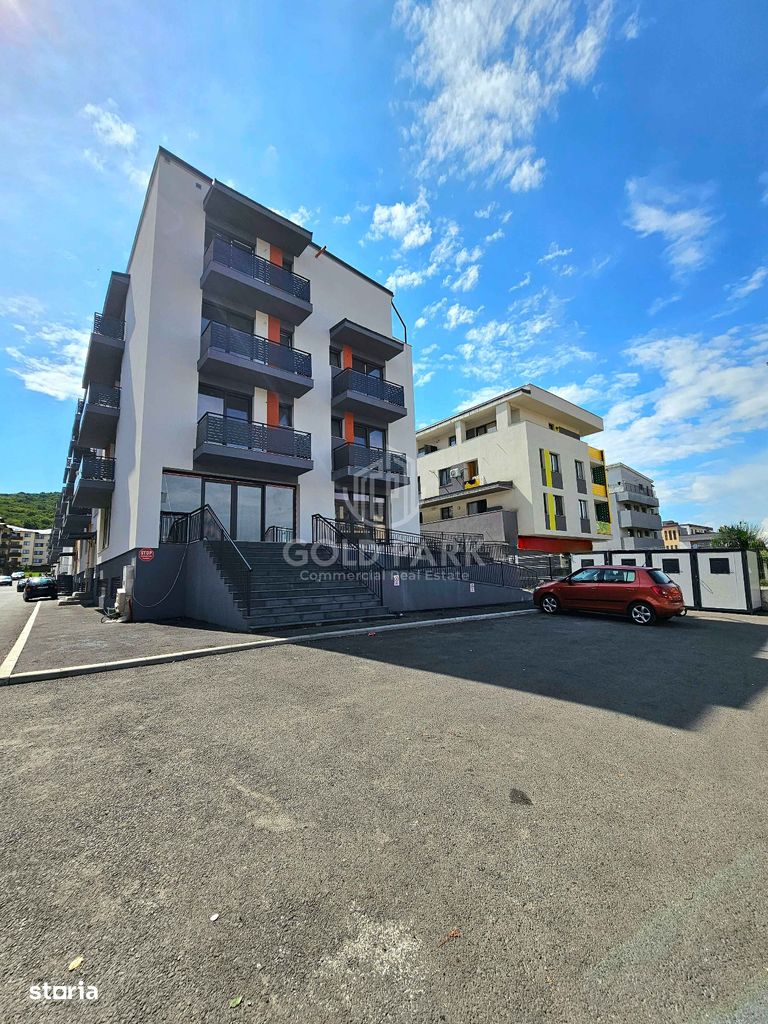 Spatiu Comercial - Floresti - 13 Locuri de Parcare + Terasa - Imagine principală: 1/20