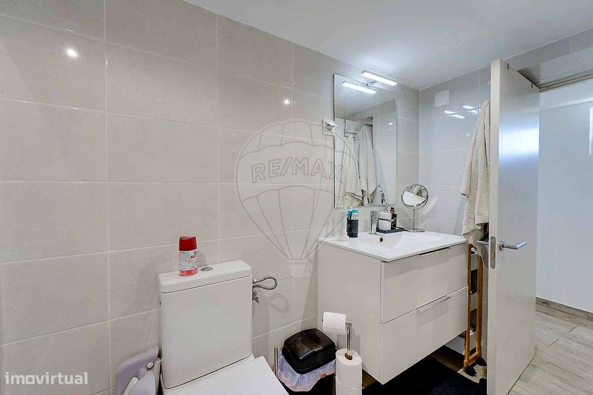 Moradia T15 para venda-46