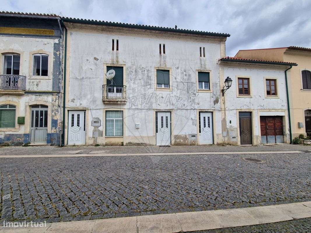 Moradia T5 para venda - Grande imagem: 2/31