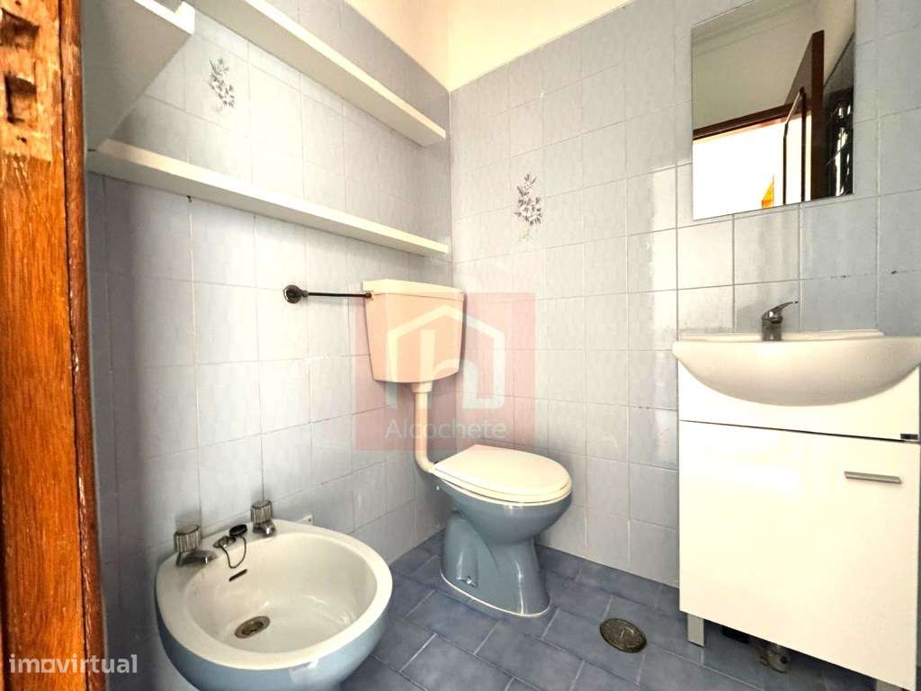 Apartamento T3 no centro do Montijo-26