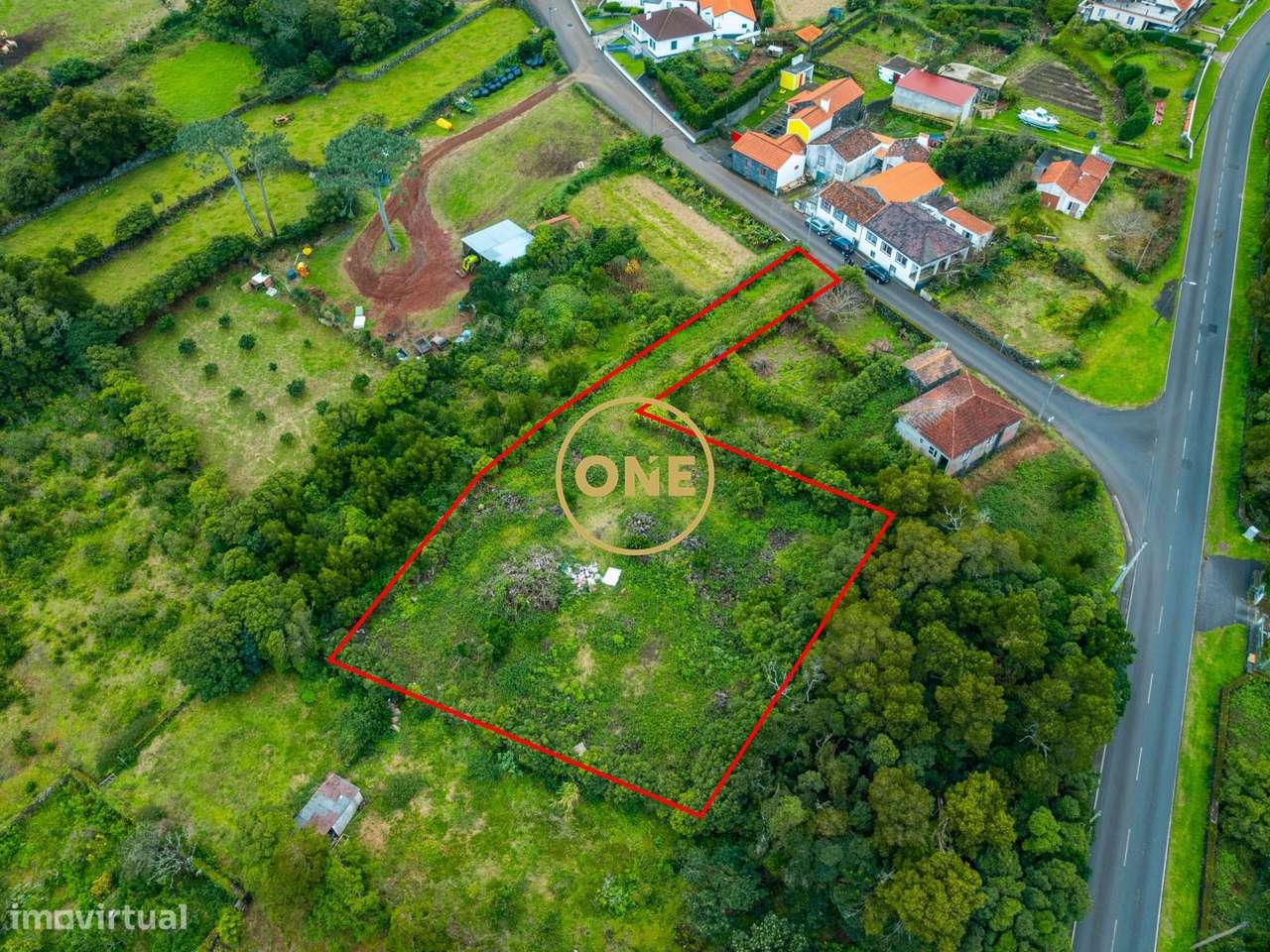 Terreno - Grande imagem: 4/7