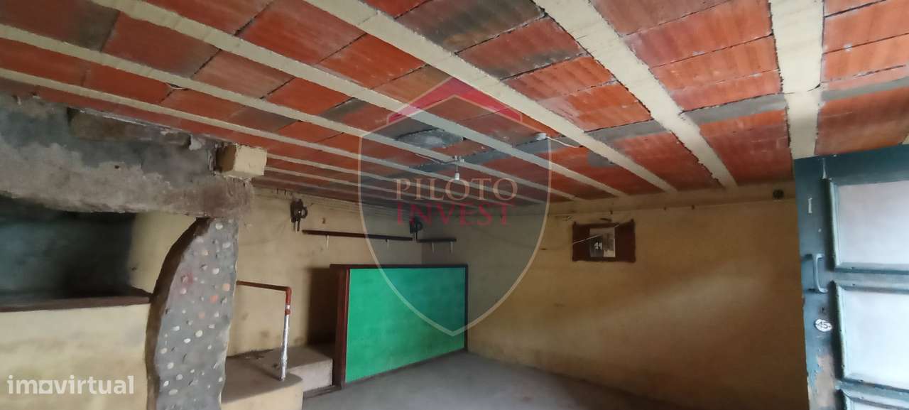 Moradia Rústica T4 Venda em Tavares (Chãs, Várzea e Travanca),Manguald-8