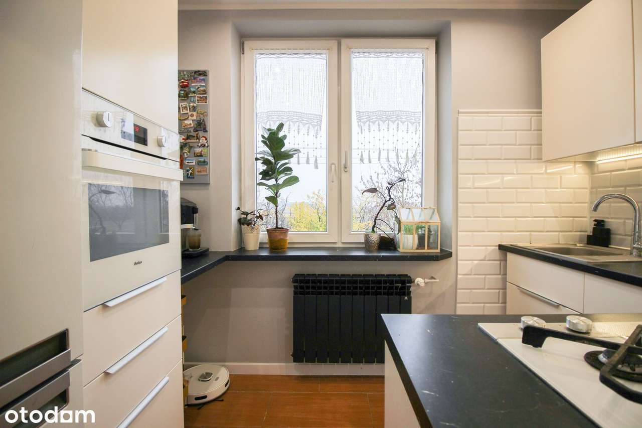 I piętro, balkon, garaż-18