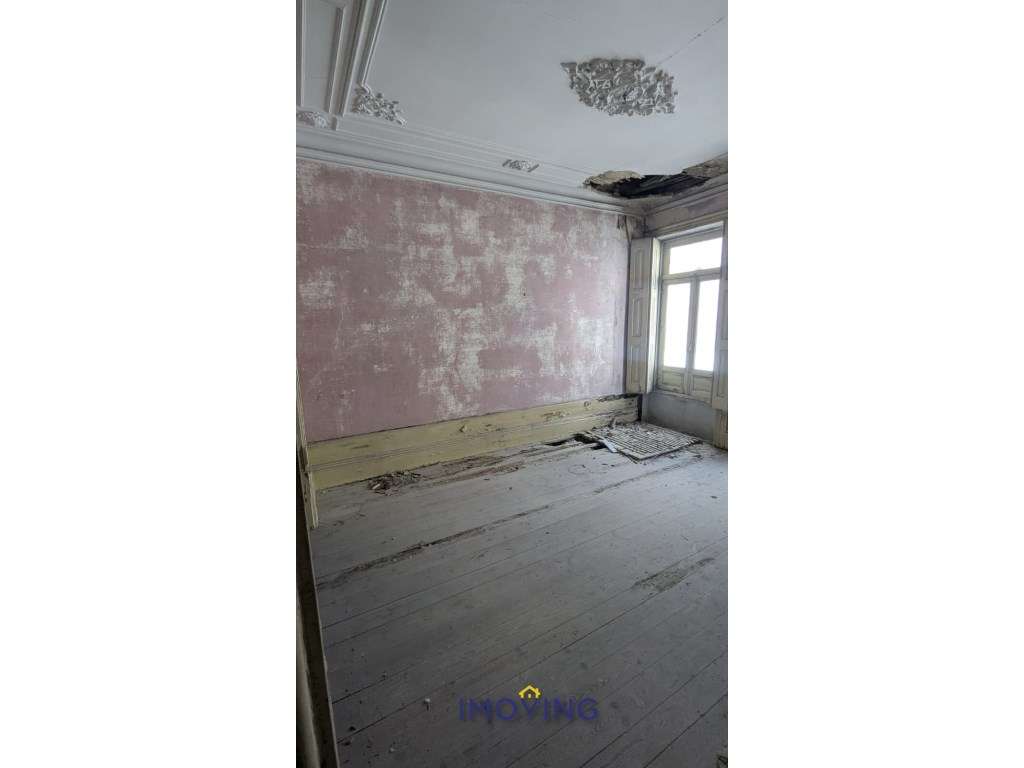 Prédio para remodelar - 3 pisos - jardim- centro do Porto-29