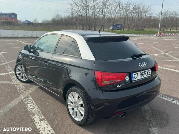 Audi A1 1.6 TDI Attraction - 2