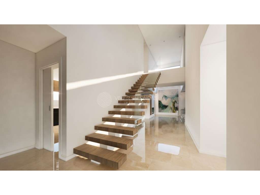 Moradia T4 com 4 Suites, Piscina e Garagem em Belverde, Seixal-20