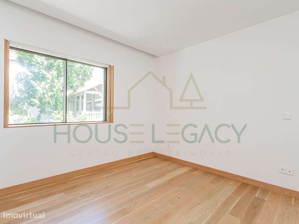 Apartamento T2 na Baixa - Rua de Camões-18