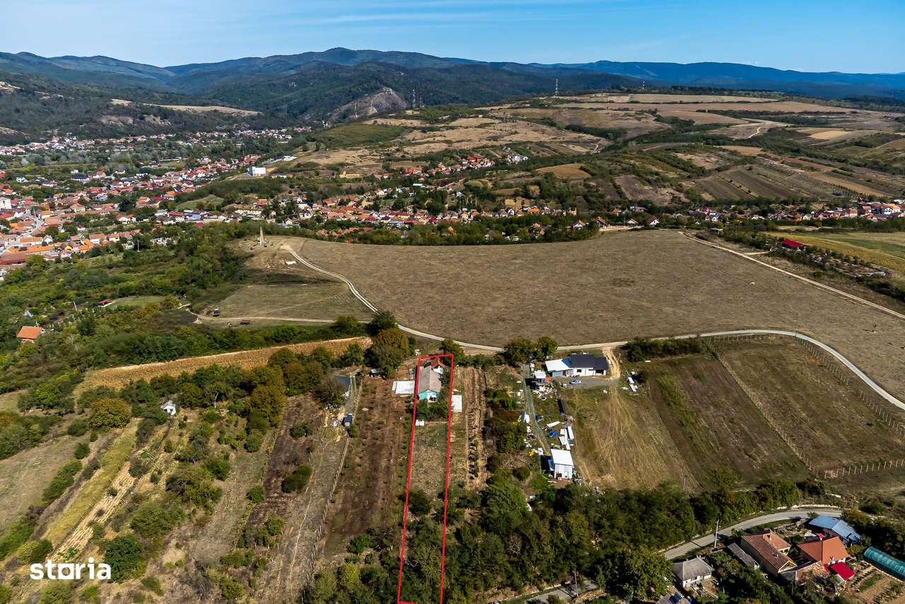 VÂNDUT - Casă cu teren generos și priveliște panoramică – Lipova - Imagine principală: 4/11