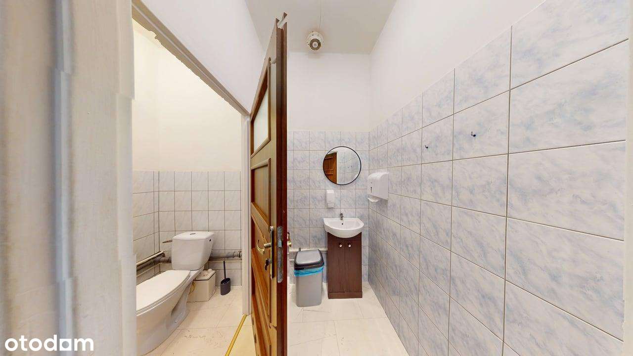 Lokal w ścisłym centrum Goleniowa-7