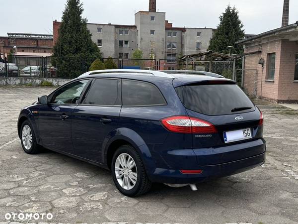 Ford Mondeo 2.0 TDCi Ambiente - 2