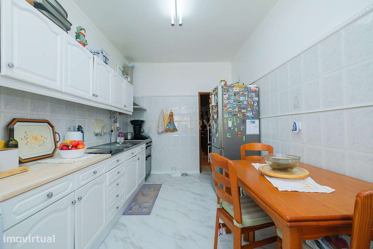 Apartamento T3 em Amora, Seixal - Vista para o Rio-20