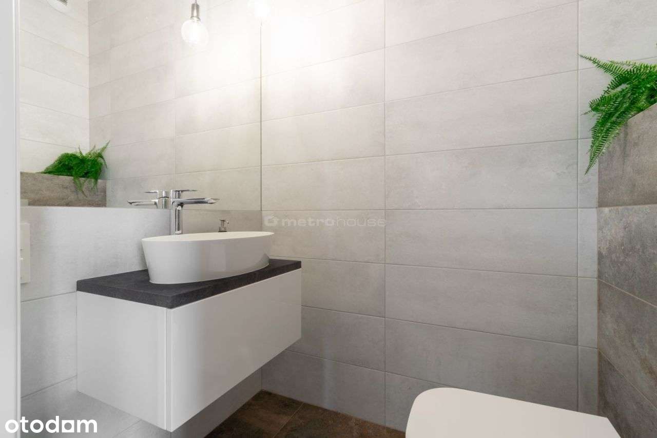 Panorama Katowic Apart.62,49m2 z dużą loggią.-13