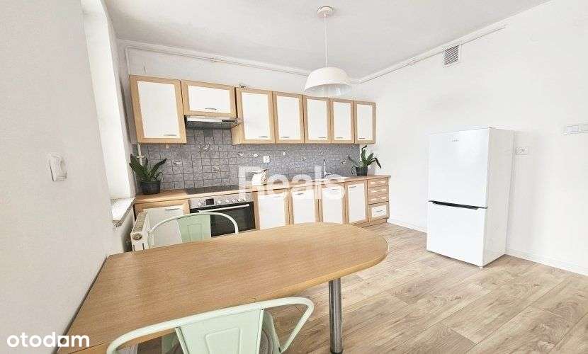 Duża kawalerka z balkonem, gotowa do wprowadzenia - Pełny obrazek: 5/11