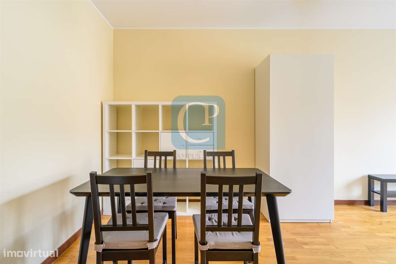 Apartamento T1, junto ao Hospital de São João - Grande imagem: 3/20