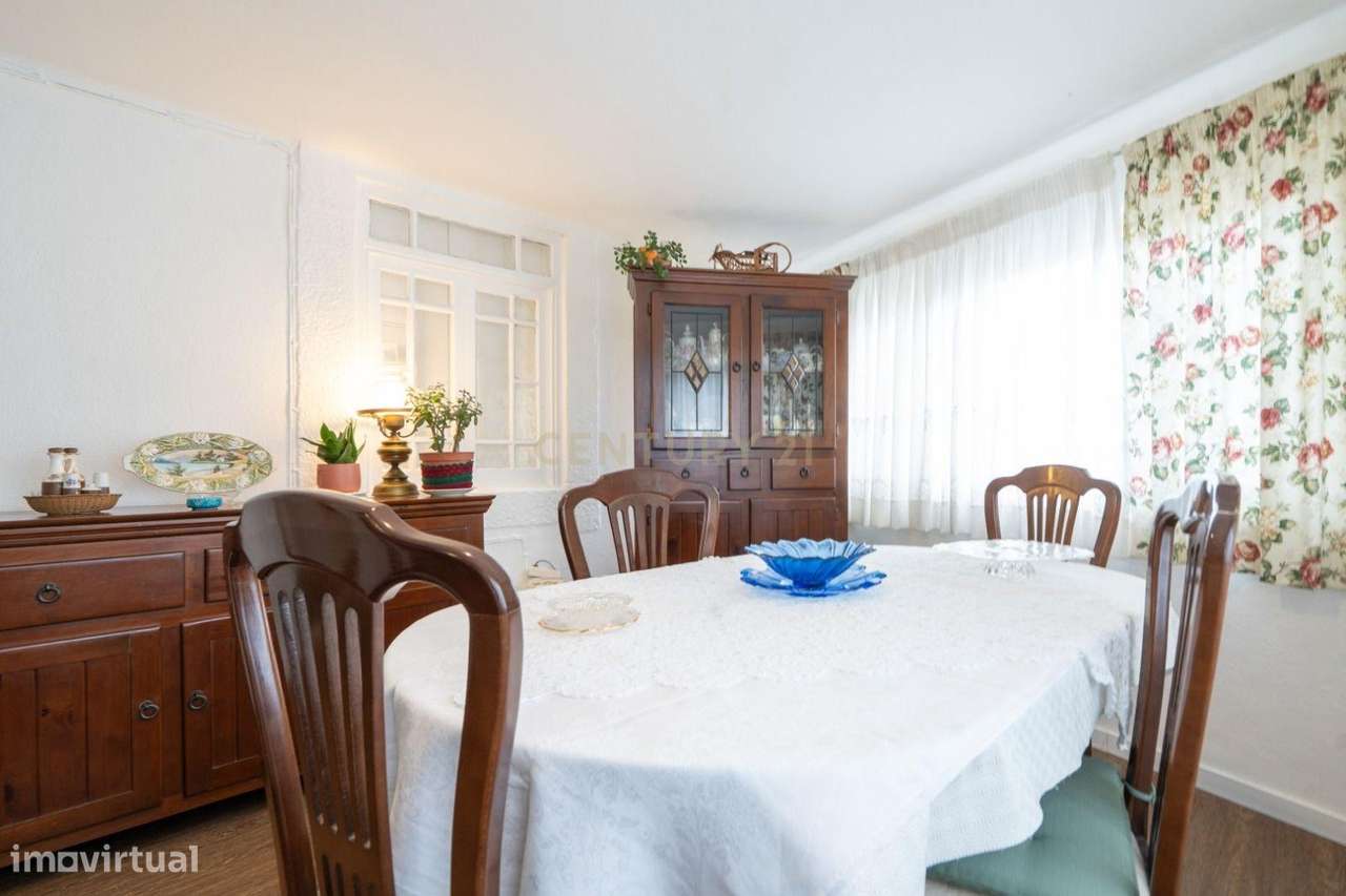 Fantástica Moradia em Serpins-24