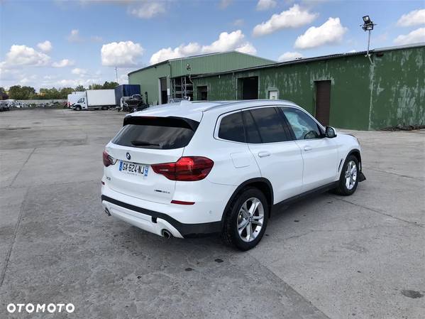 BMW X3 xDrive30e Advantage - 7