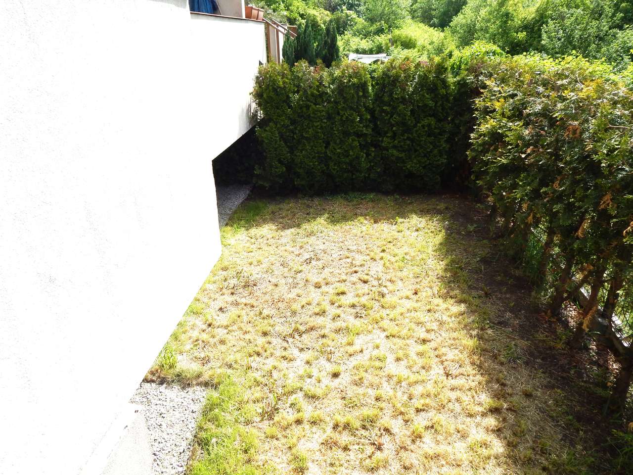 Przestronne mieszkanie z tarasem i ogródkiem-10