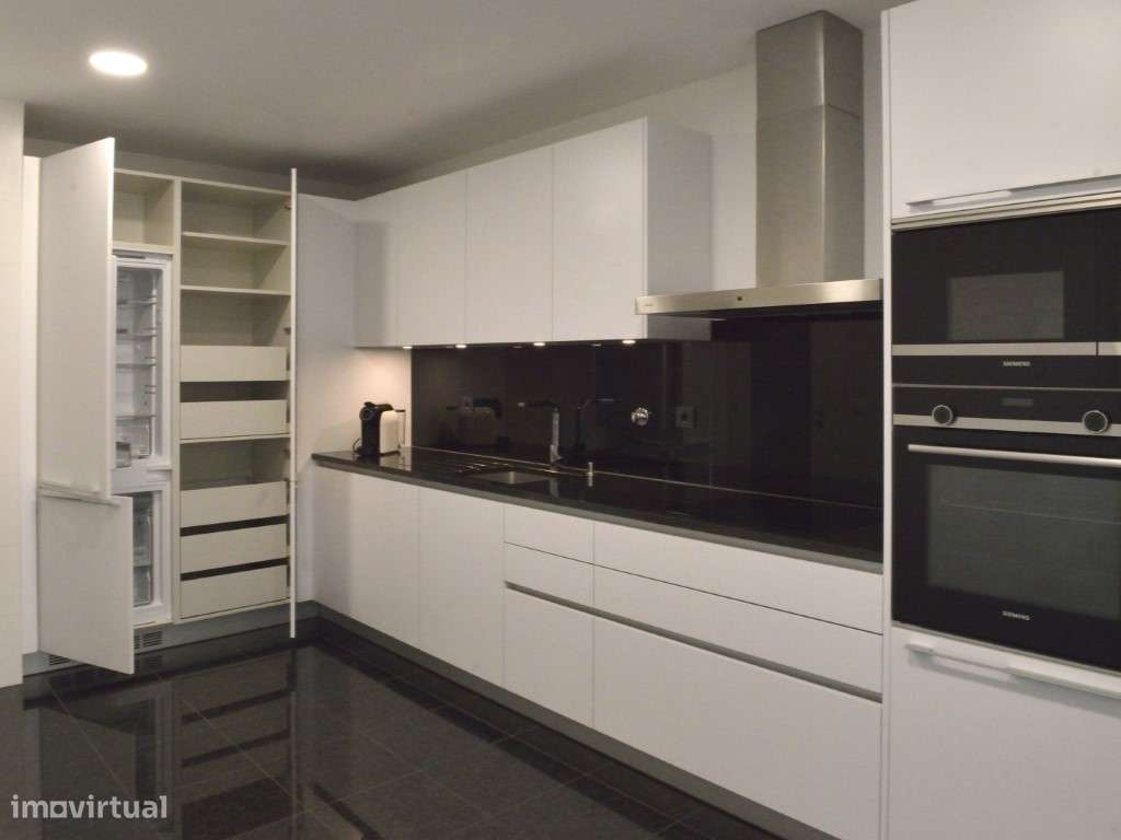 Edifício Portas do Sol - T3-9