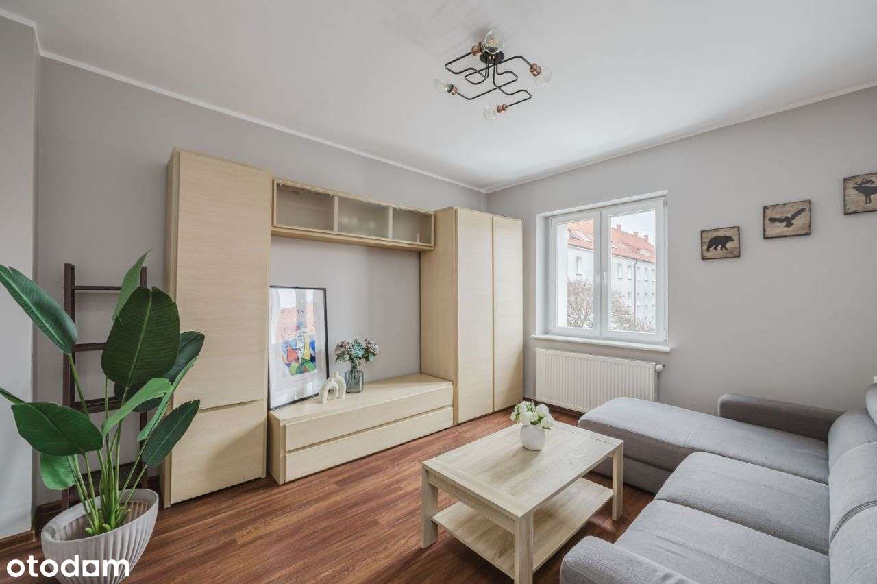 ul. Gala Anonima / 63 m2 / 3 pokoje