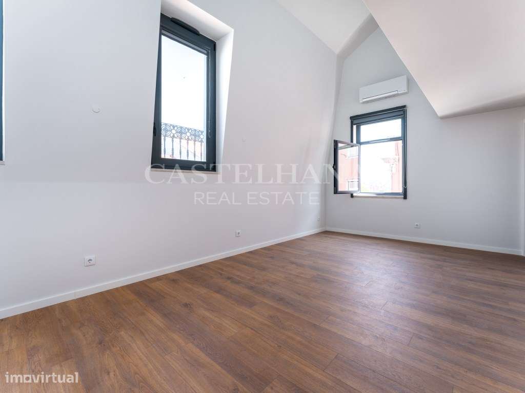 Apartamento T2 com estacionamento e varanda - Grande imagem: 5/52