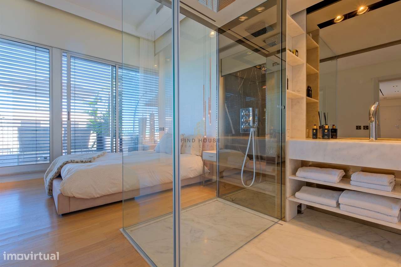 Penthouse T3 com terraço e 3 lugares de garagem na Alameda dos Oceanos-20