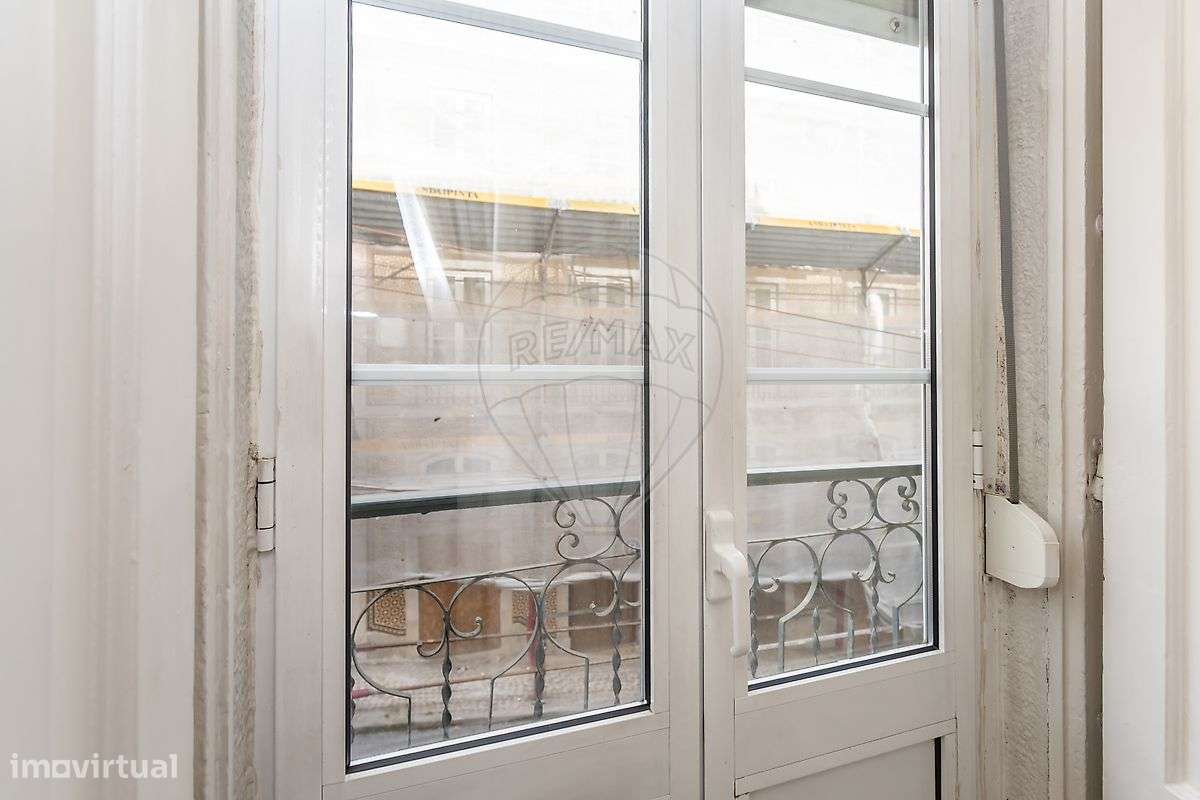 Apartamento T1 à venda em Estrela-9