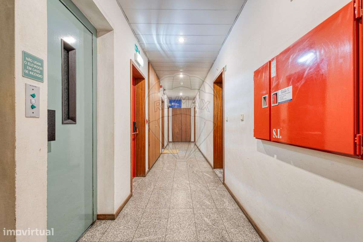 Escritório T0 para arrendamento - Grande imagem: 3/24