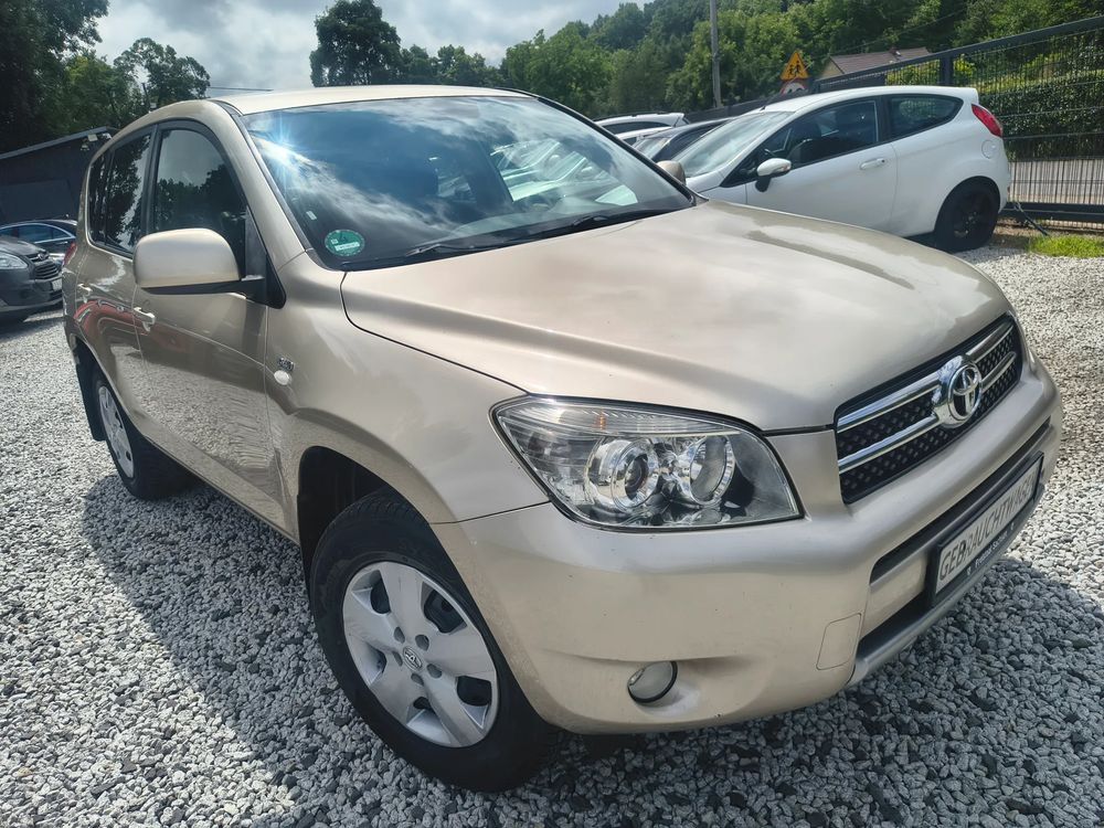 Toyota Rav4 III (2006-2012) 2.2 D-4D Sol 2008