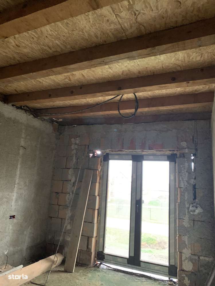 Casa P+M﻿,Haieu ,noua la gri ,200mp,teren 300 mp,-13