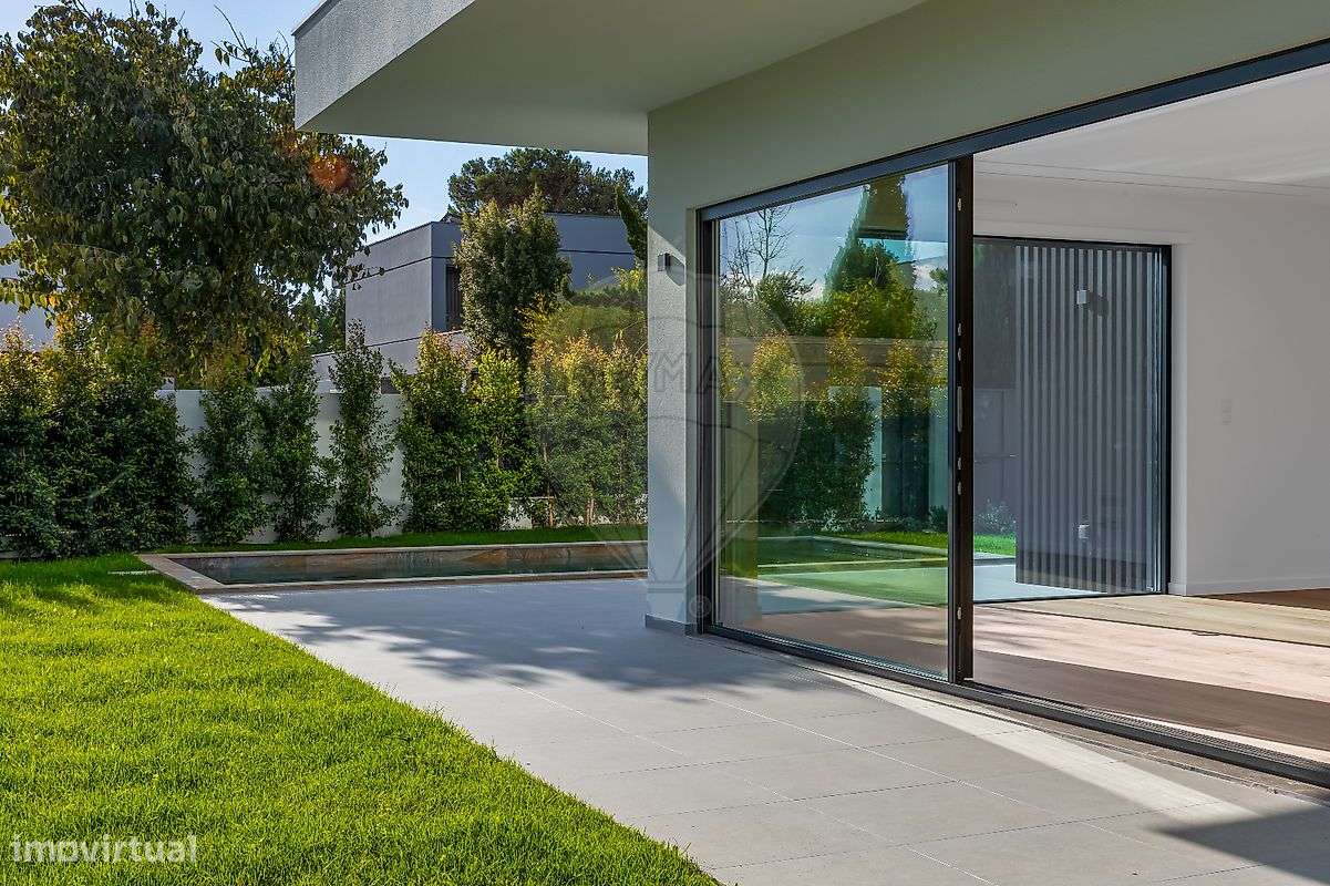 Moradia T5 para venda-33