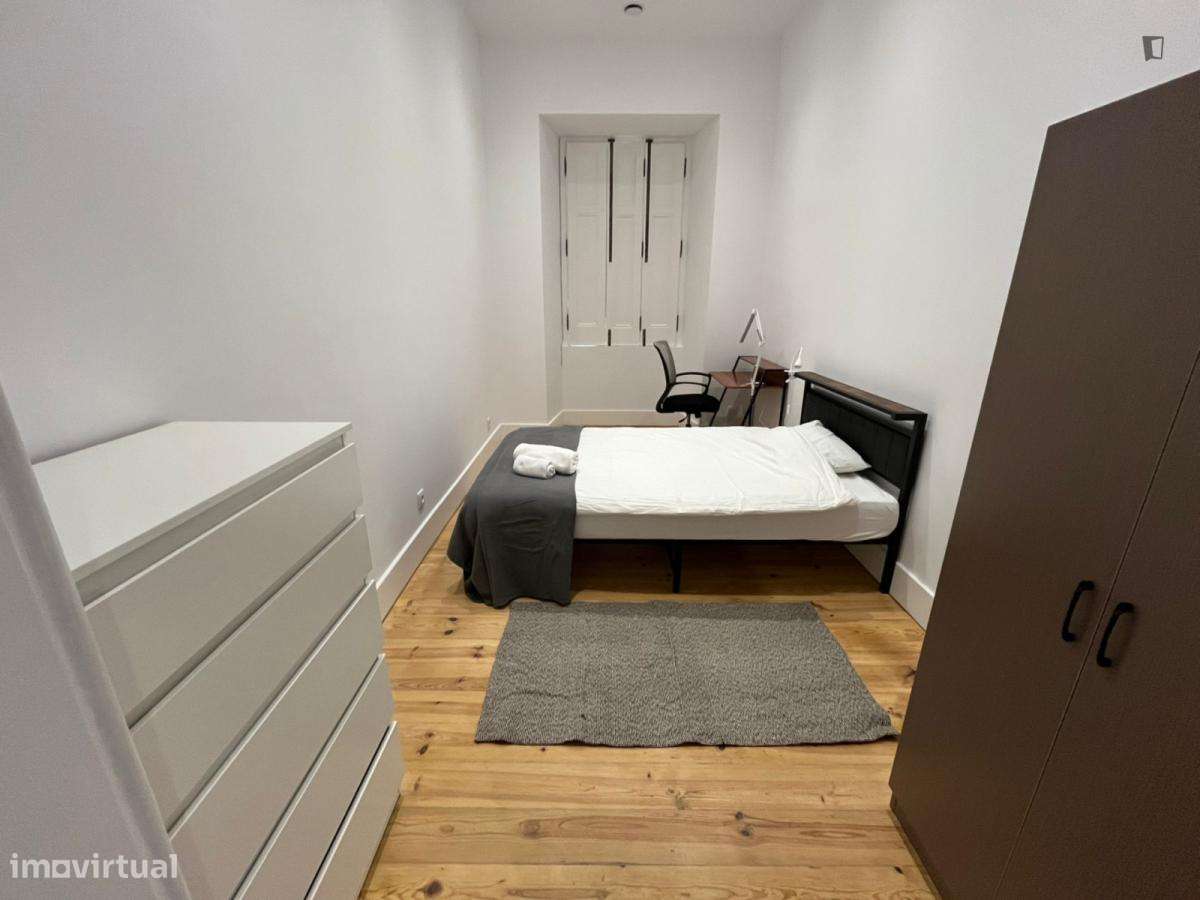 Quarto - localizado em Lisbon - Grande imagem: 5/9