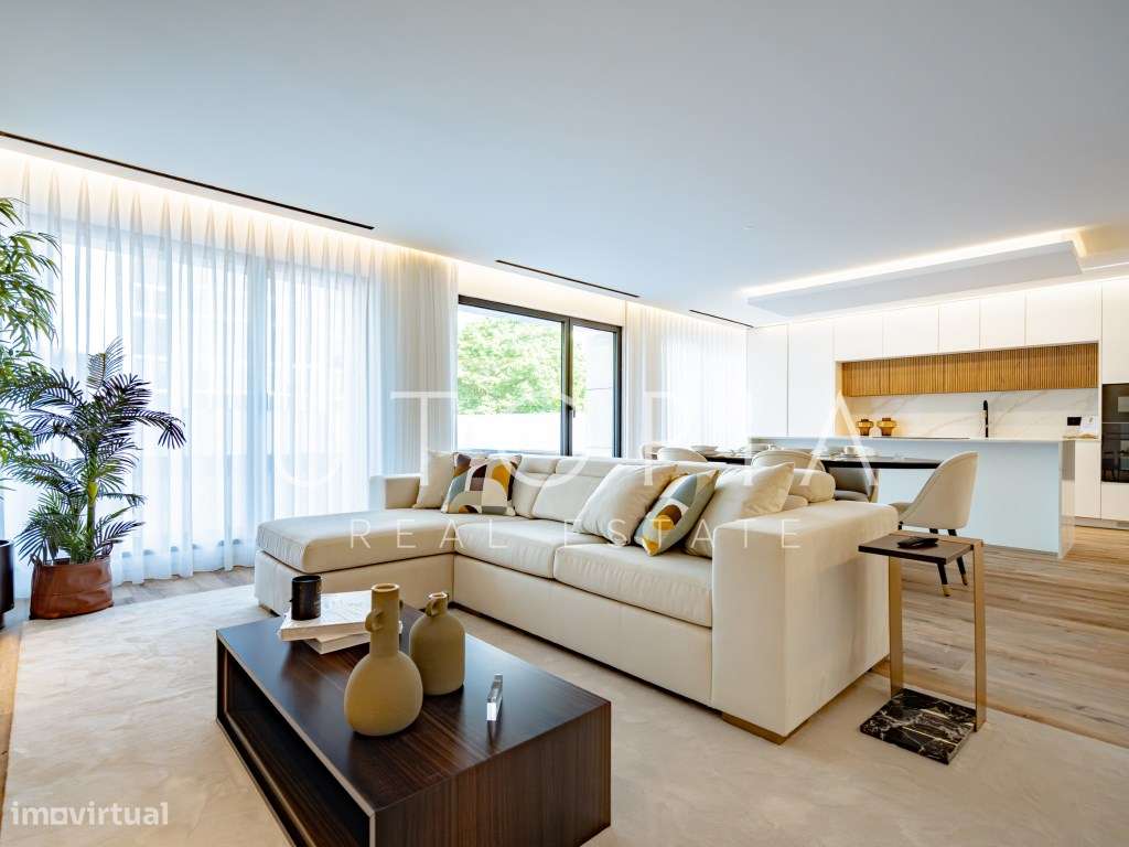 T4 novo com terraço, sala de cinema e piscina - D. João III Prestig...-41