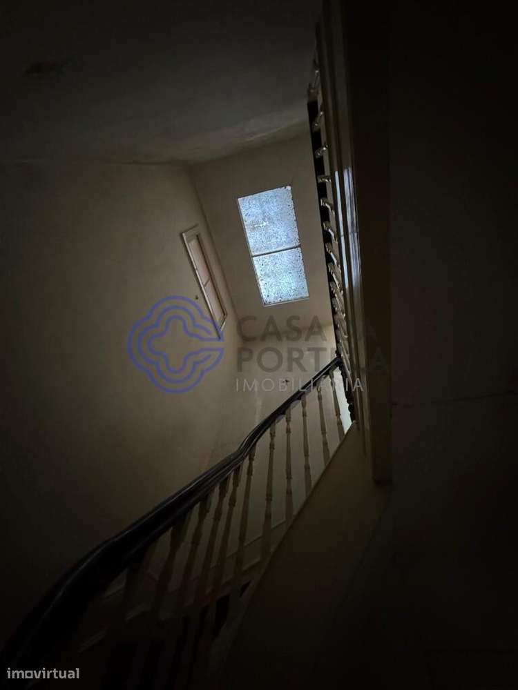 Moradia com PH para 2 T1+1 - Grande imagem: 5/17