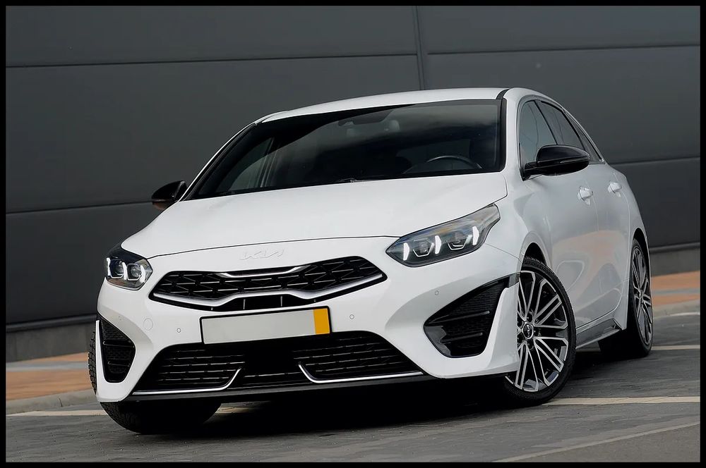 Kia Ceed 1.5 T-GDI DCT7 OPF GT LINE 2022