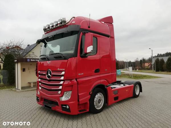 Mercedes-Benz Actros 1845 Big Space - 2