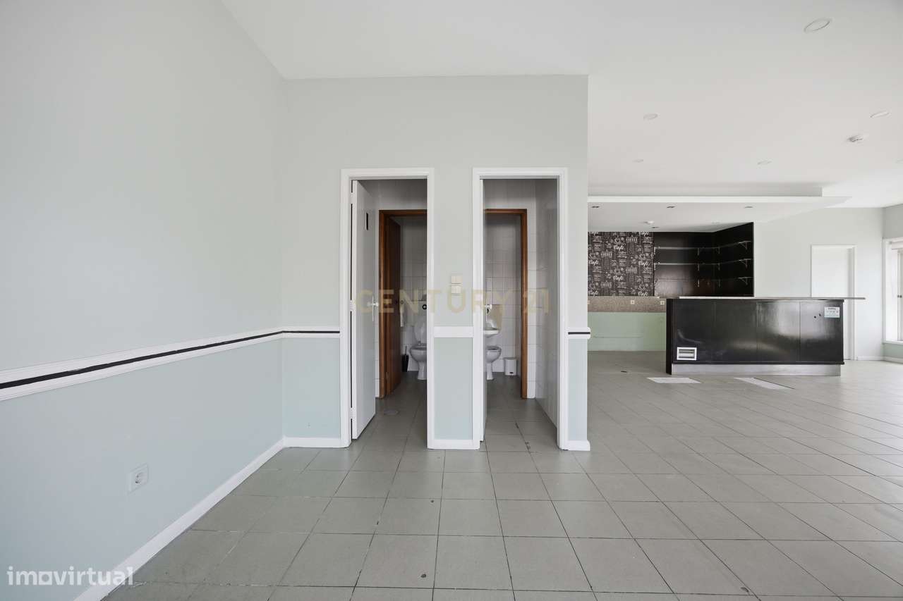 Apartamento T1 para Remodelação-9
