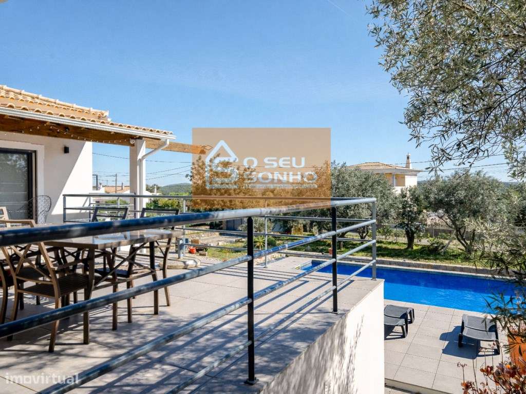 Moradia T3 + 1 com Piscina-54