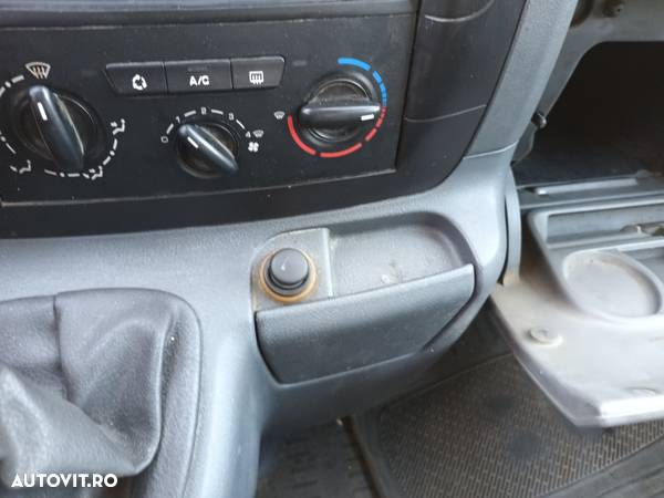 Dezmembrari  Fiat SCUDO (272, 270)  2007  > 0000 1.6 D Multijet Motor - 40