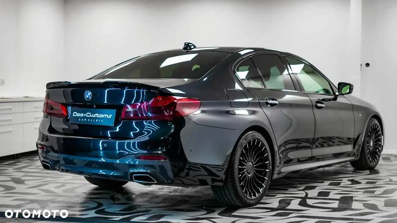 BMW Seria 5 520d M Sport - 1