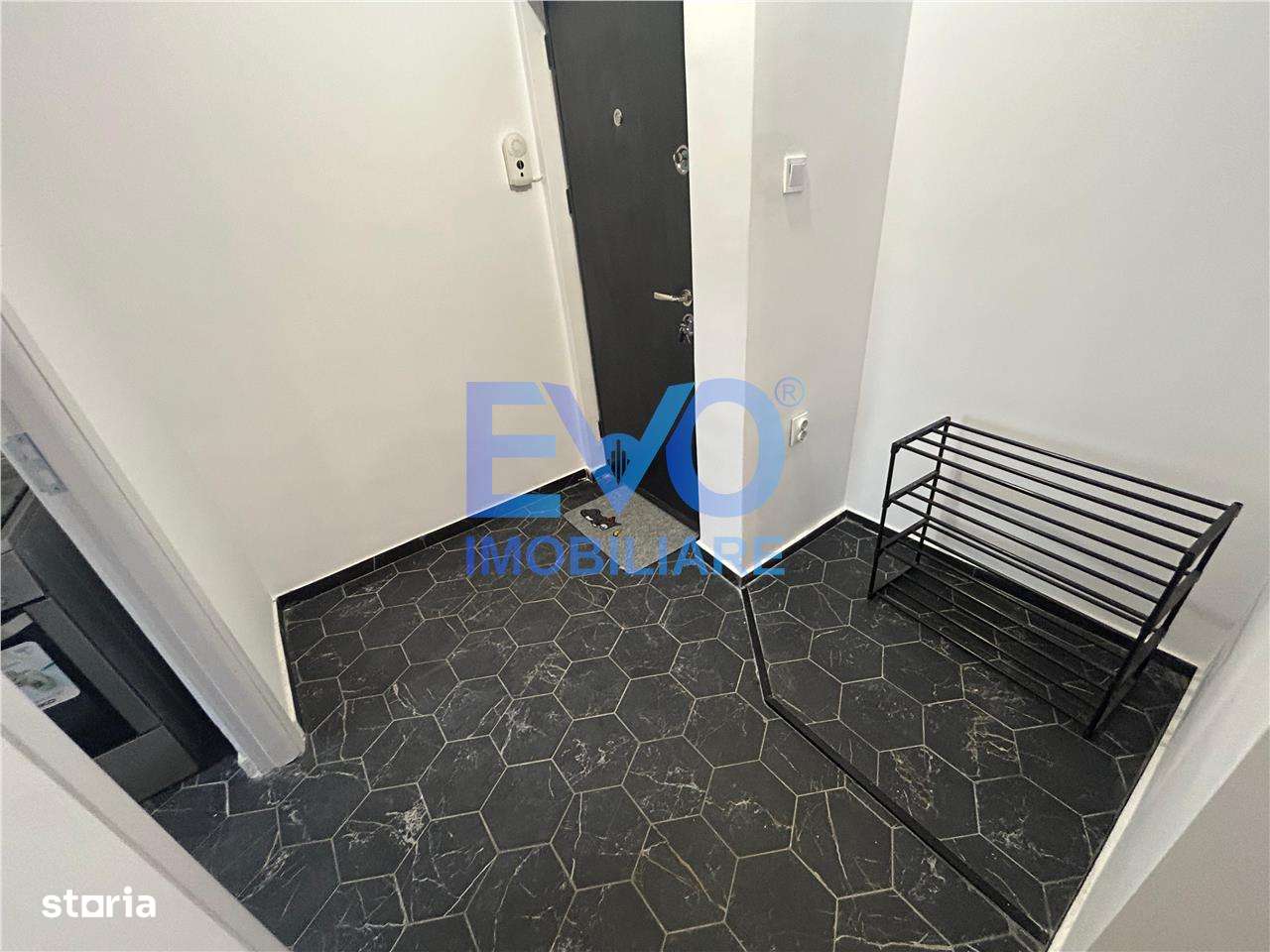 APARTAMENT DE VANZARE CU 2 CAMERE, RENOVAT COMPLET, CENTRALA TERMICA P - Imagine principală: 5/11