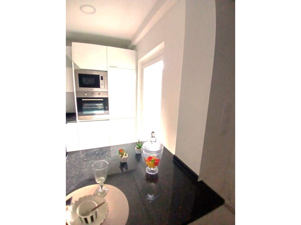 T3 em Benfica com elevador e varanda-11