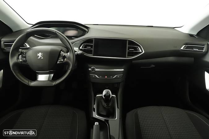 Peugeot 308 1.2 PureTech Active Pack - 8