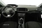 Peugeot 308 1.2 PureTech Active Pack - 8