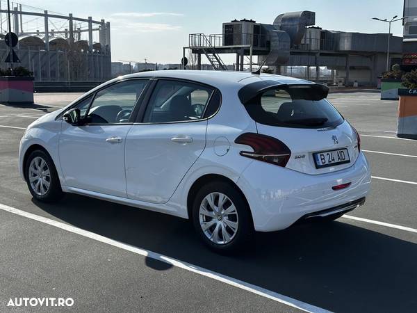 Peugeot 208 1.6 BlueHDi FAP Style - 3