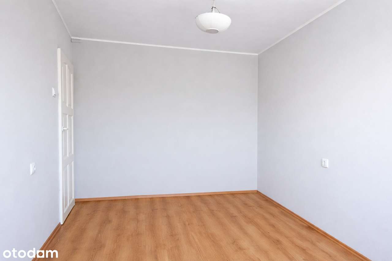 Na sprzedaż kawalerka z widokiem na zamek - centrum Malborka!-1