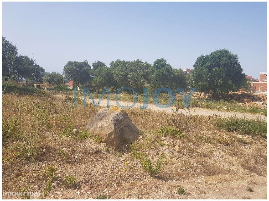 Terreno com 10.120m2 para construção de Moradias em Bicesse - Grande imagem: 5/12